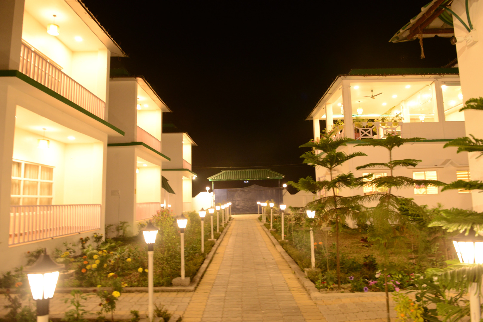 Resort Jaldapara Forest Tourist Lodge