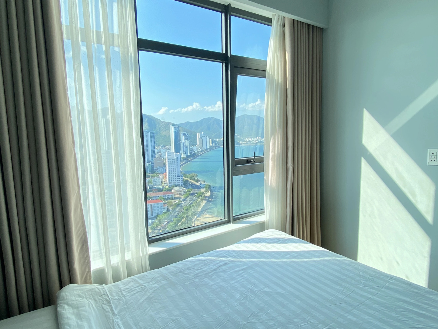 Апарт-отель Oceans Apartment Sea View