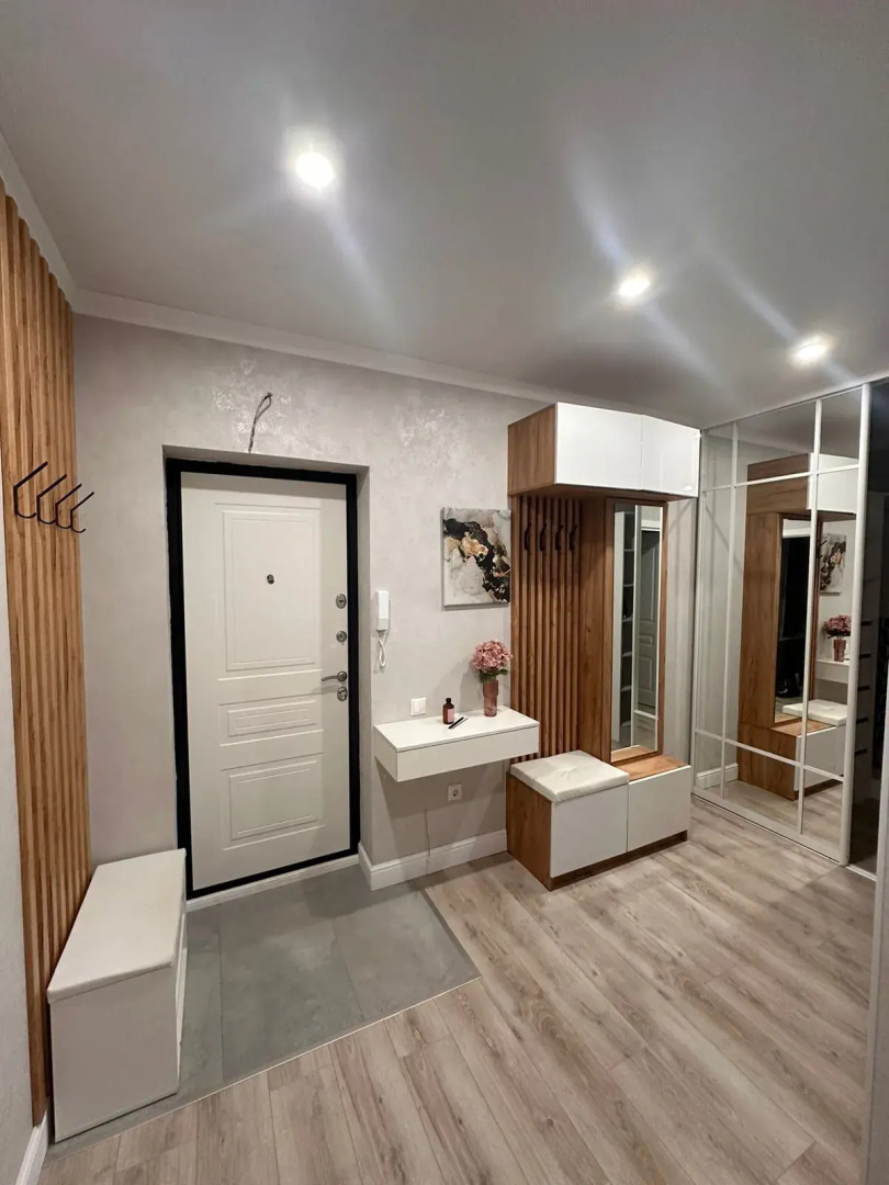 Квартира Стильная новая евродвушка рядом с Ривьерой