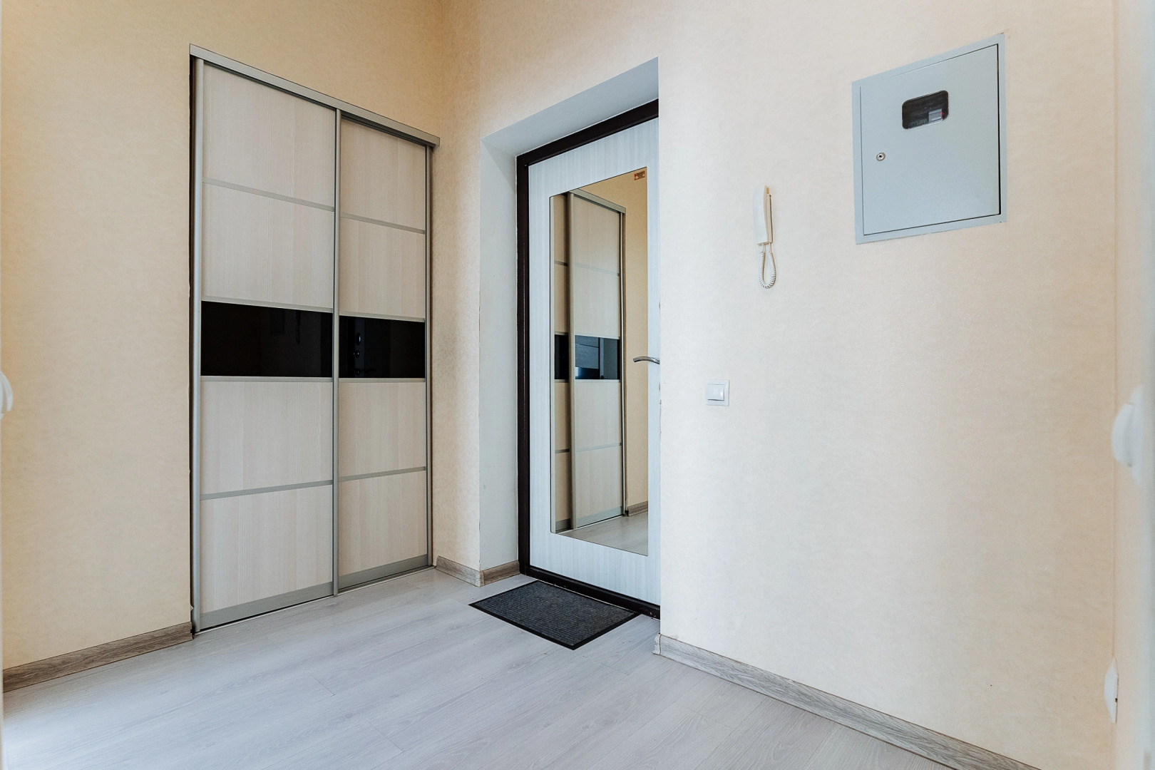 Апартаменты с отдельной кухней в ЖК Эрмитаж (Горсовет, Планета)