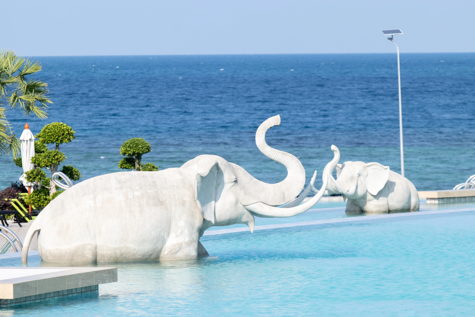 Отель Vannee Golden Sands Resort