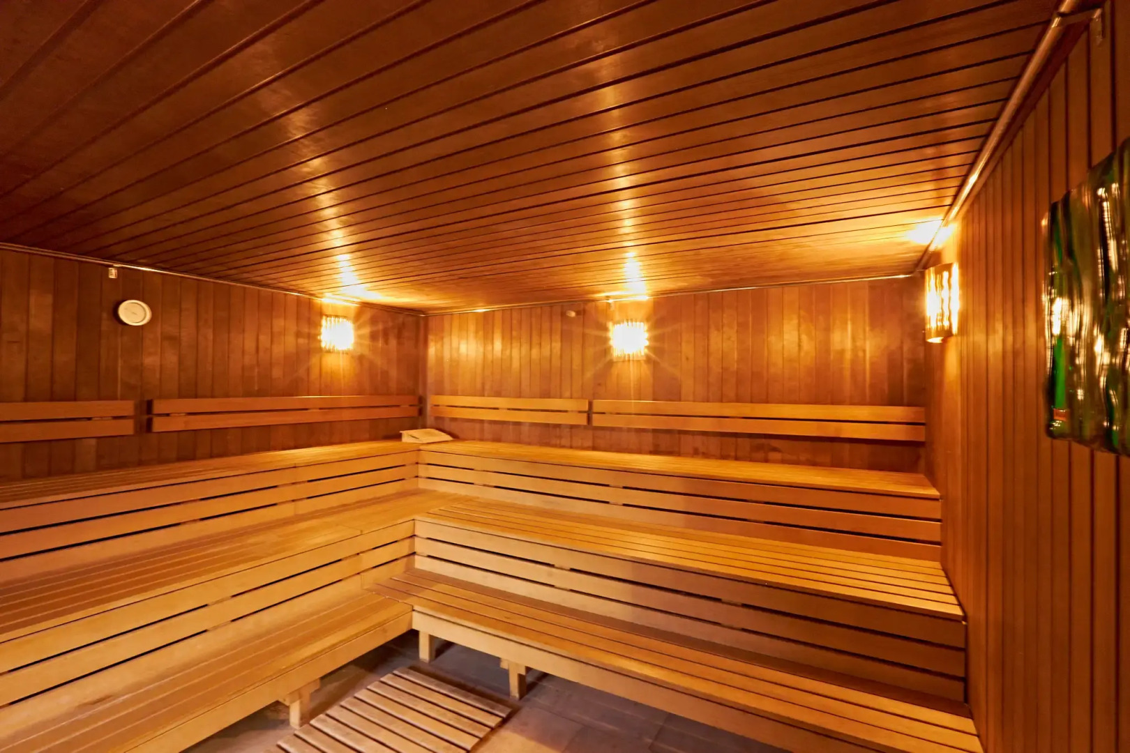 Отель ГРИНН Бизнес-класс