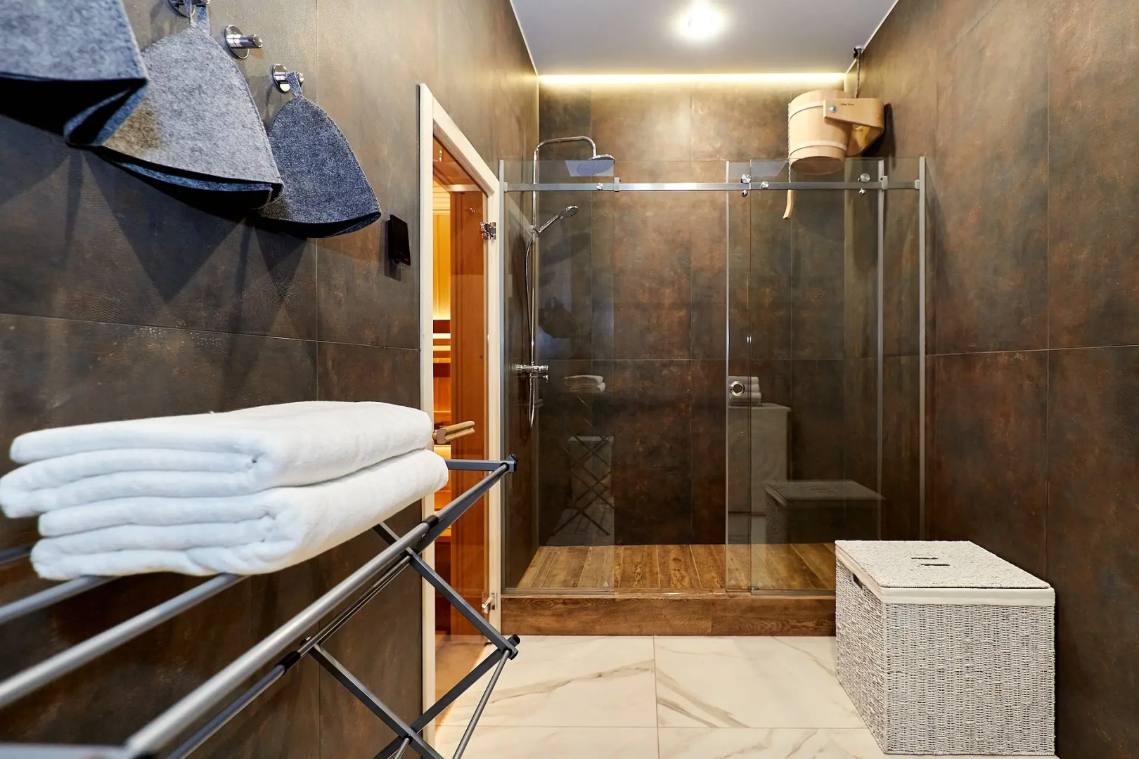 Villingston Residence