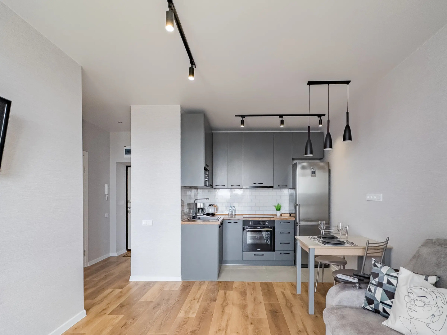 Апартаменты в ЖК Романов с видом на город