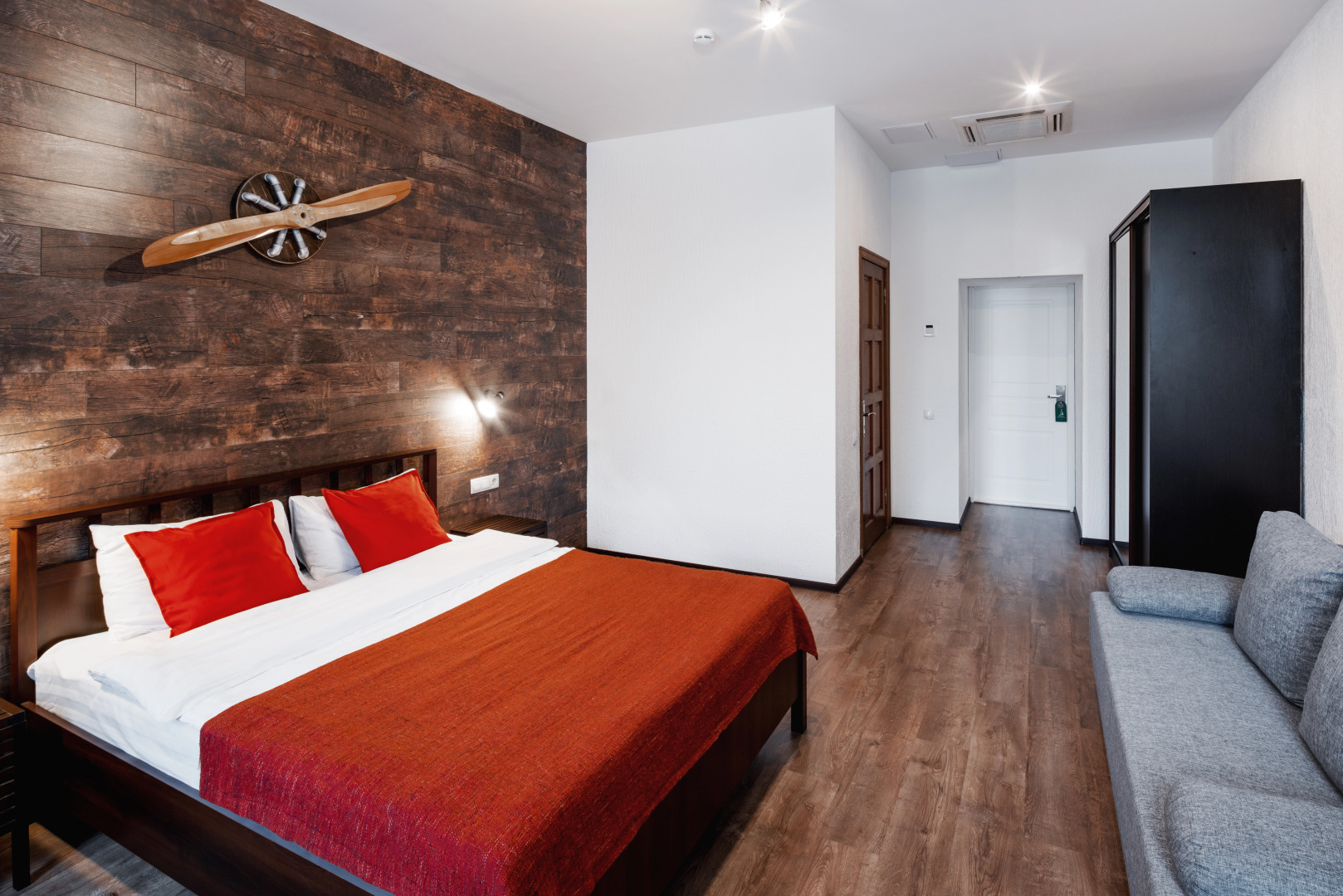 Мини-Отель LiKi Loft Hotel