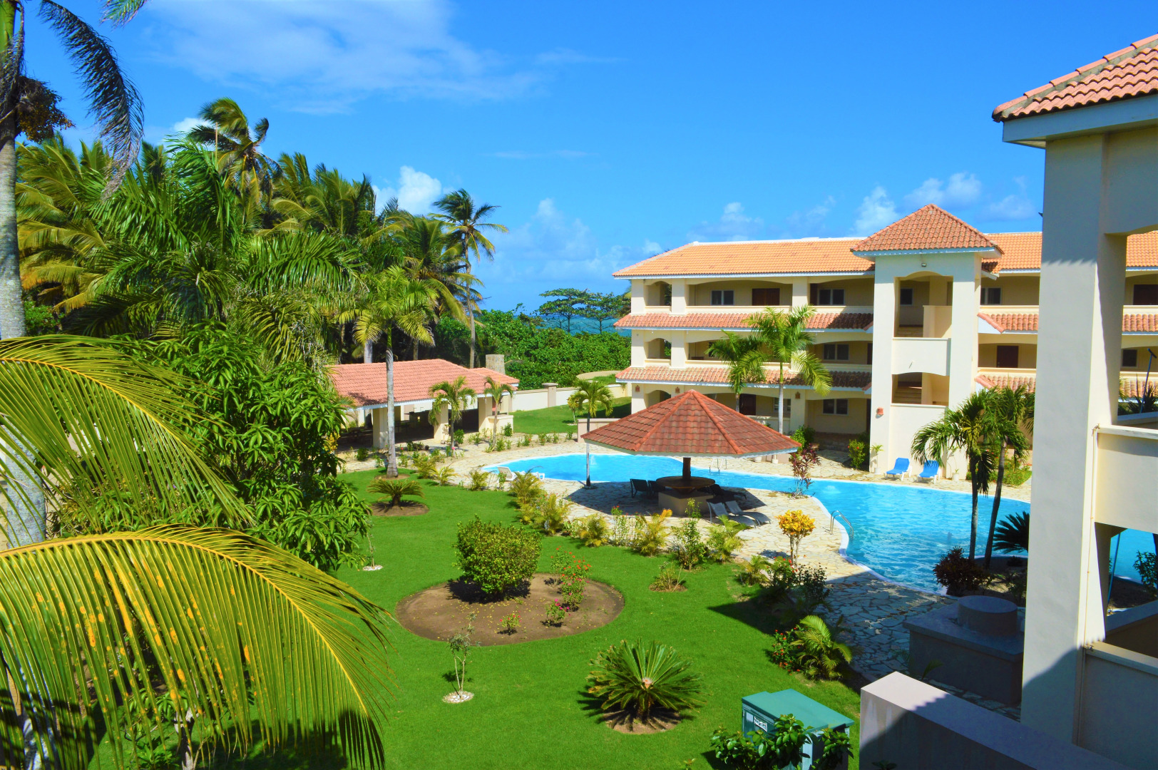 Апарт-Отель The Palm Beach Luxury Condo