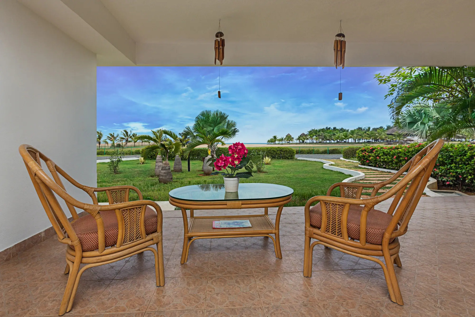 Отель Chariot Beach Resorts