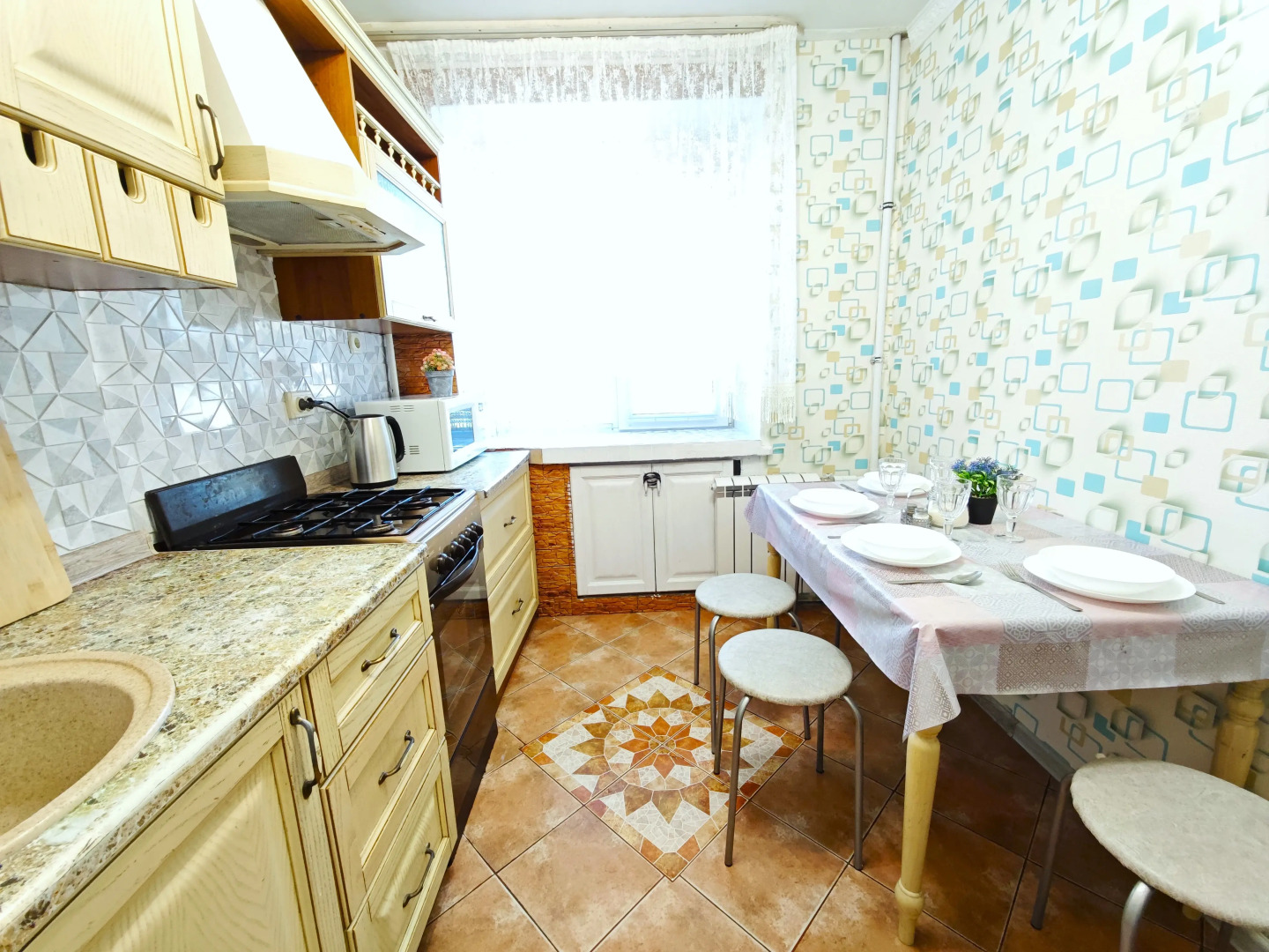 Квартира Трёхкомнатная в Центре Казани