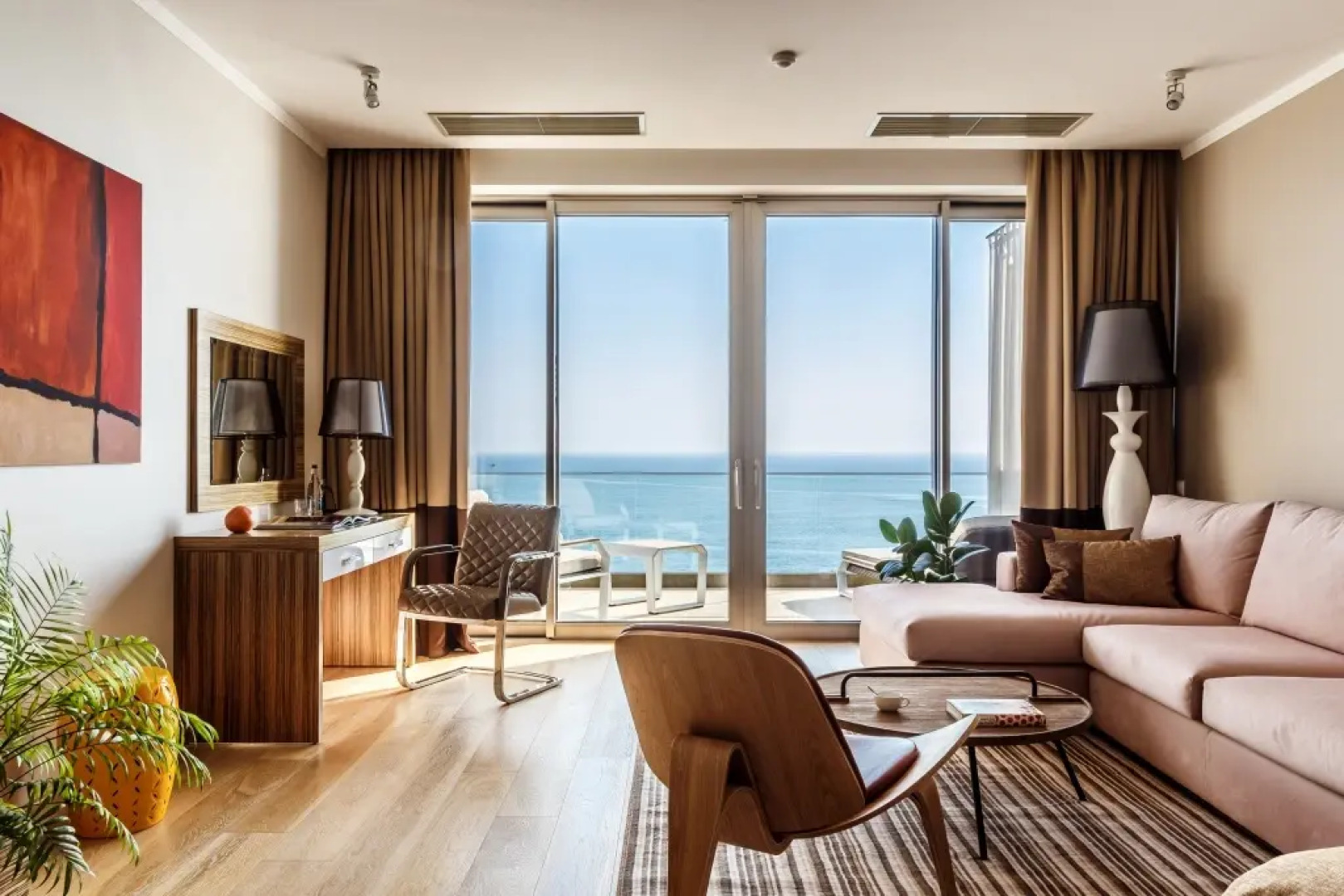 Отель Утёсов