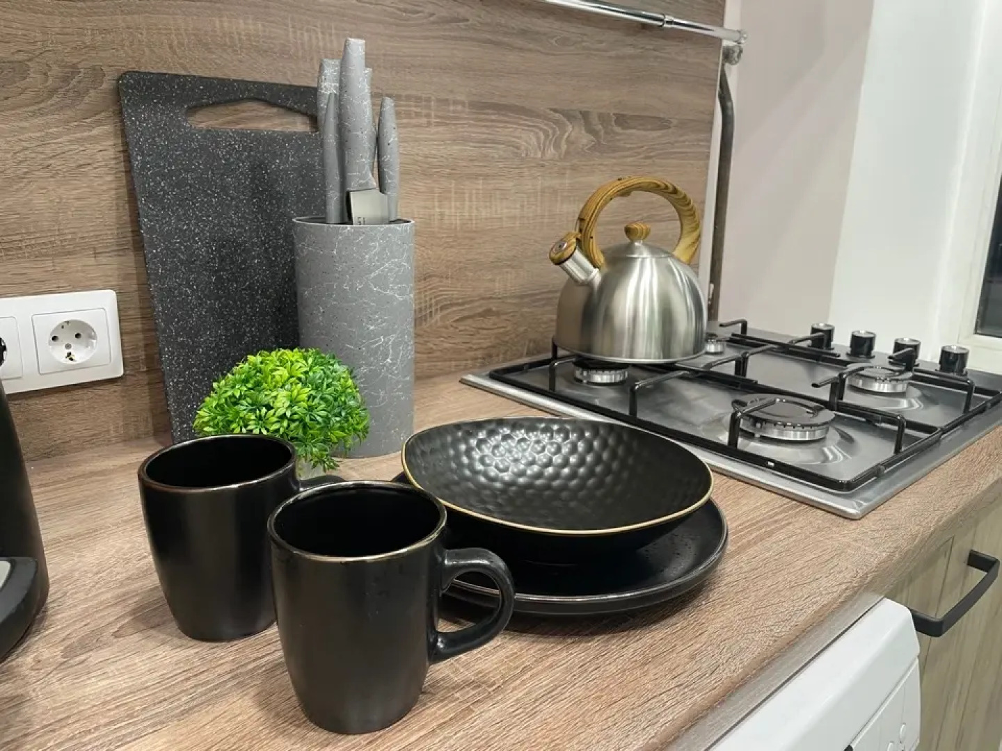 Апартаменты J&N Apartments Трёхместная студия с балконом в центре города Московский 16