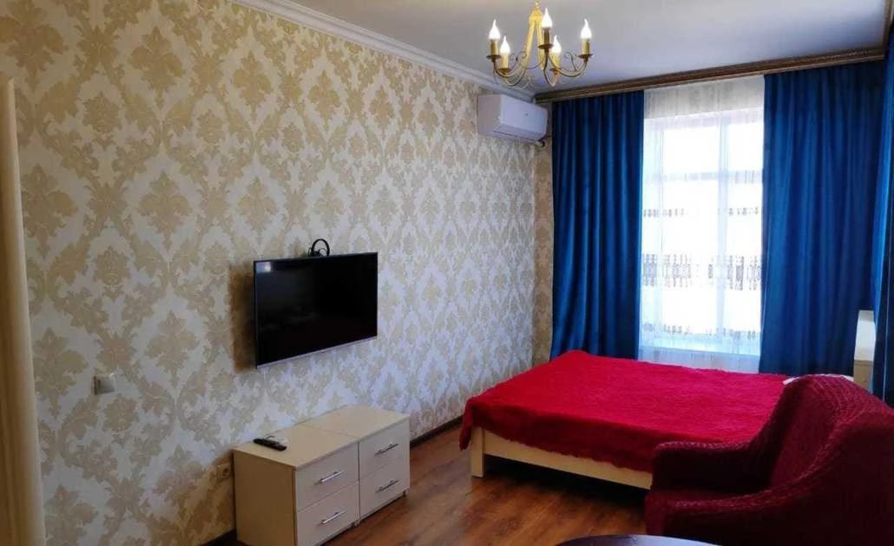 Апартаменты КвартОтель на М.Горького 85Б 13