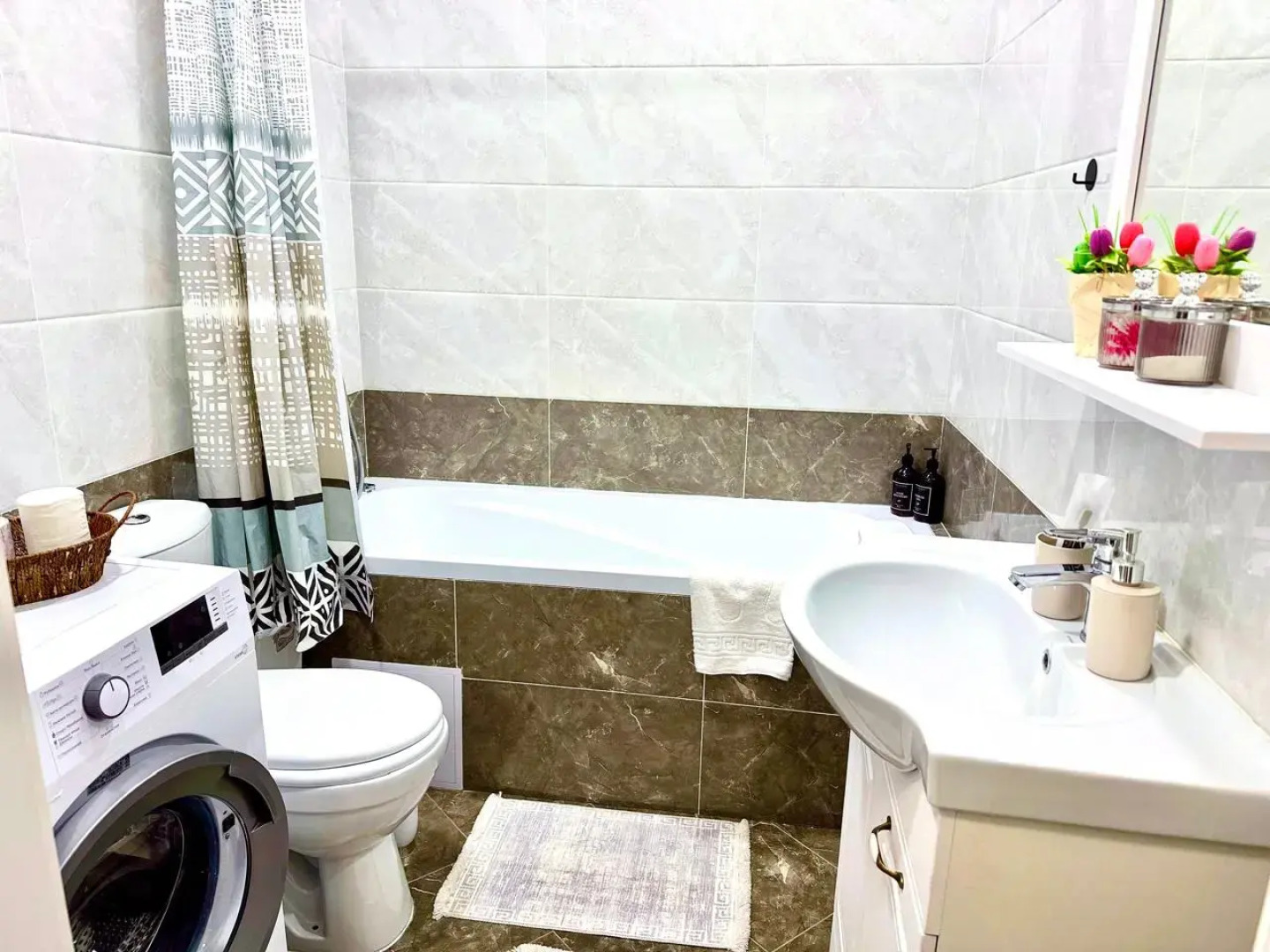 Апартаменты 2 на проспекте Кабанбай Батыра 49А