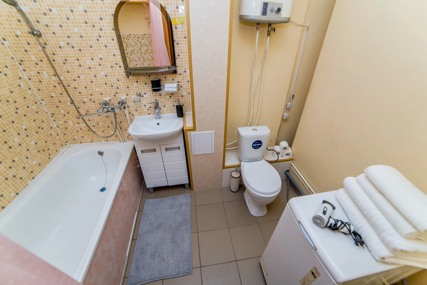 Апартаменты Космонавтов 46 А