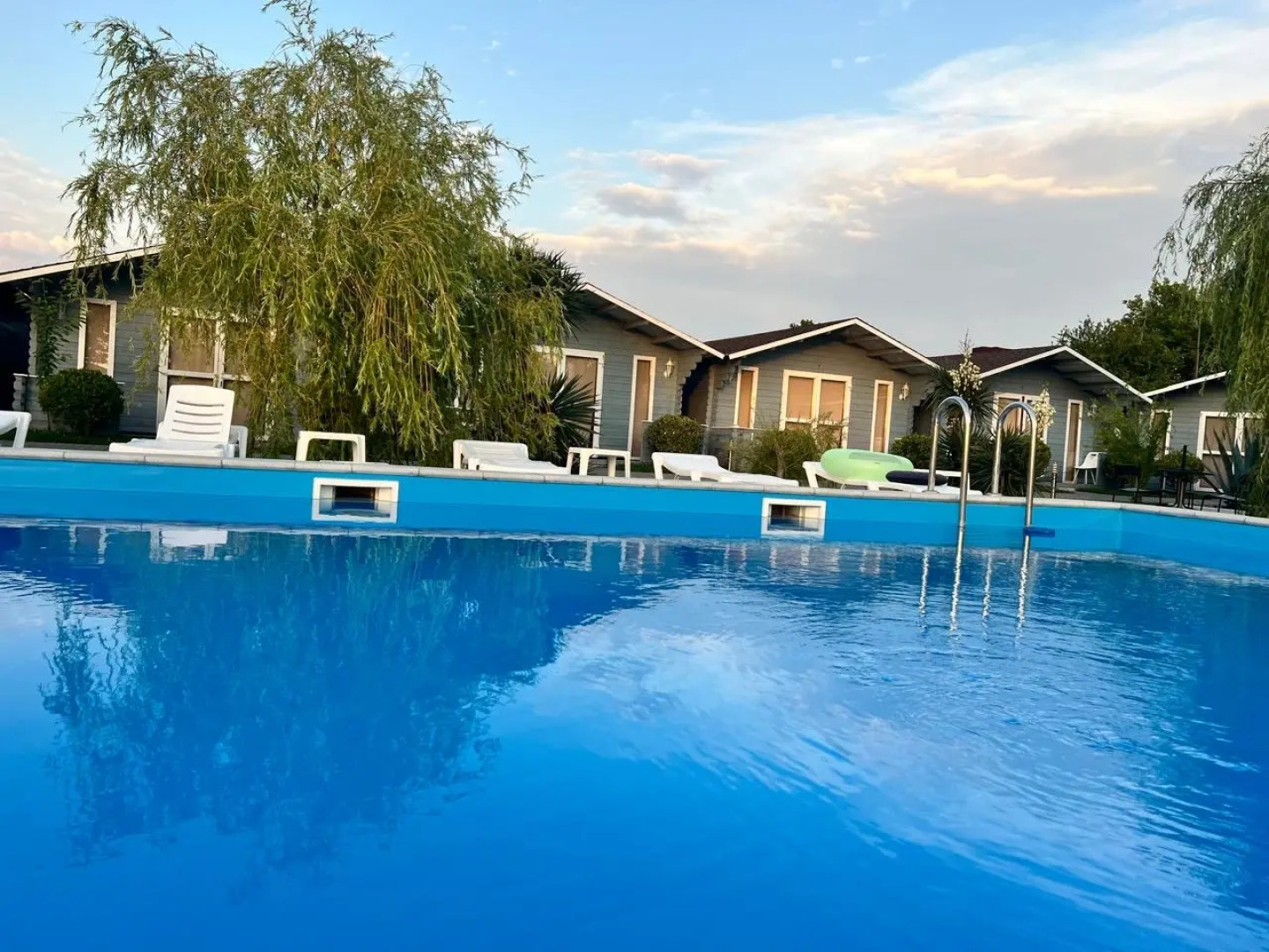 Коттеджный комплекс Летняя сказка