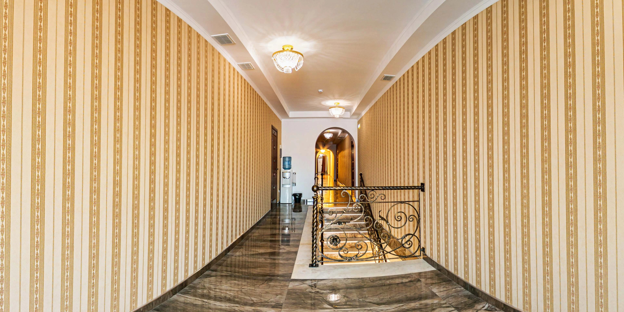 Отель Саквояж