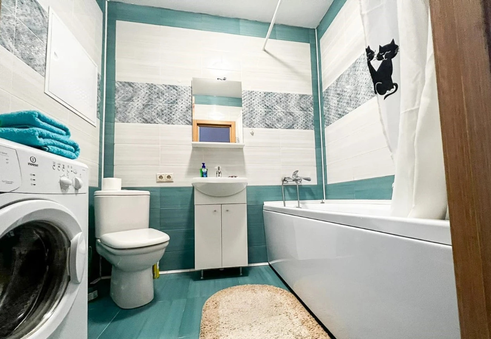 Апартаменты Квартира AlexHome РП Свердловский Строителей 9