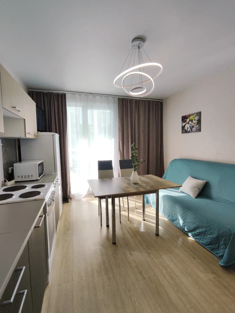 Квартира 2комнатная Левый  Берег у М4 6спал Мест