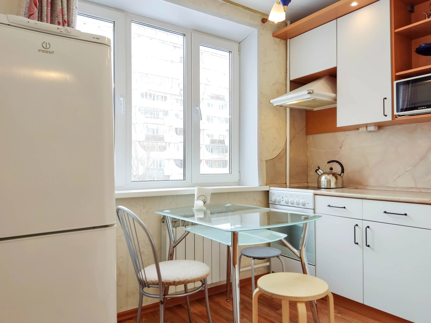 Апартаменты 1 рядом с набережной Брюгге Сеть ЙоХоум