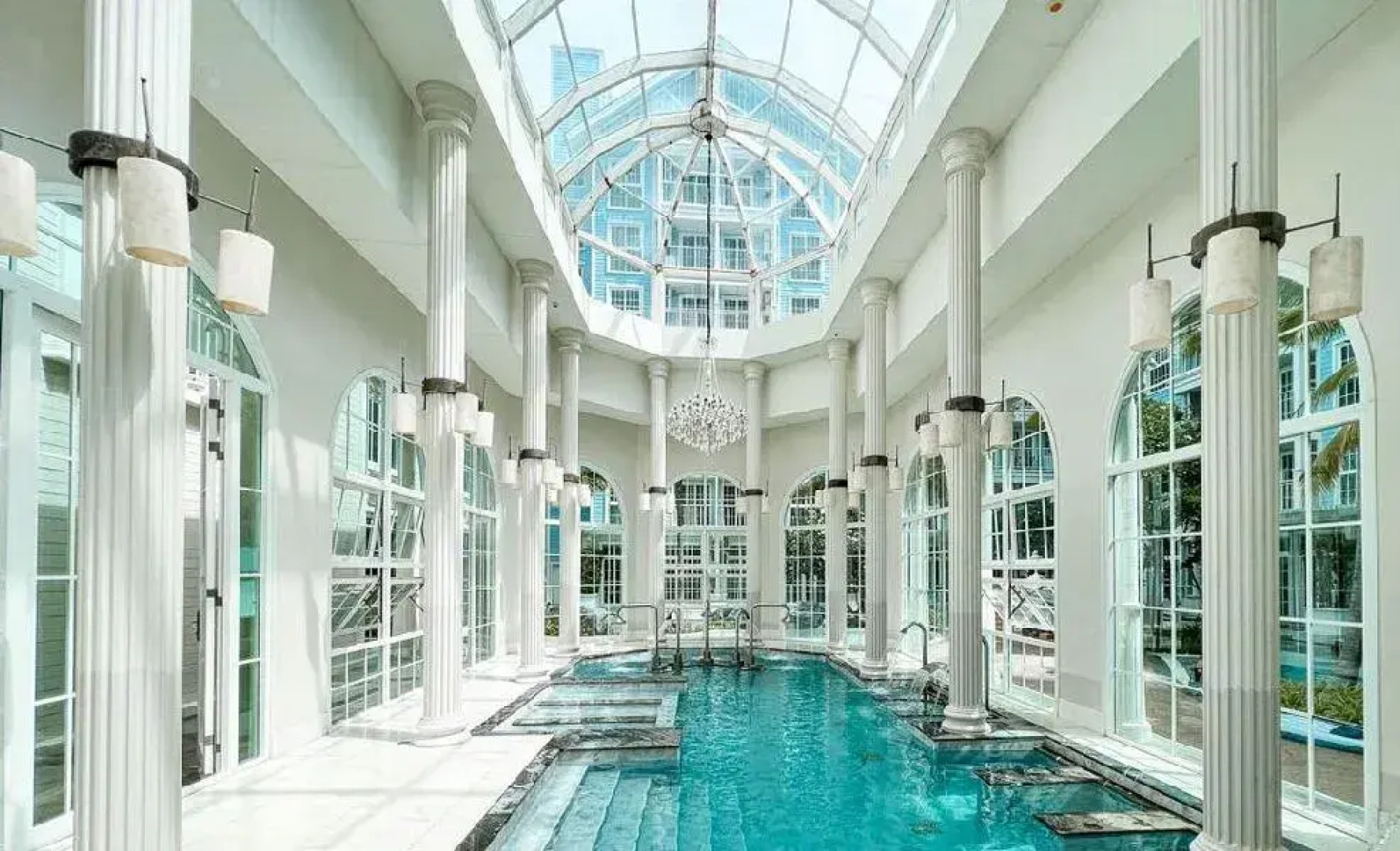 Апартаменты Grand Florida Beachfront