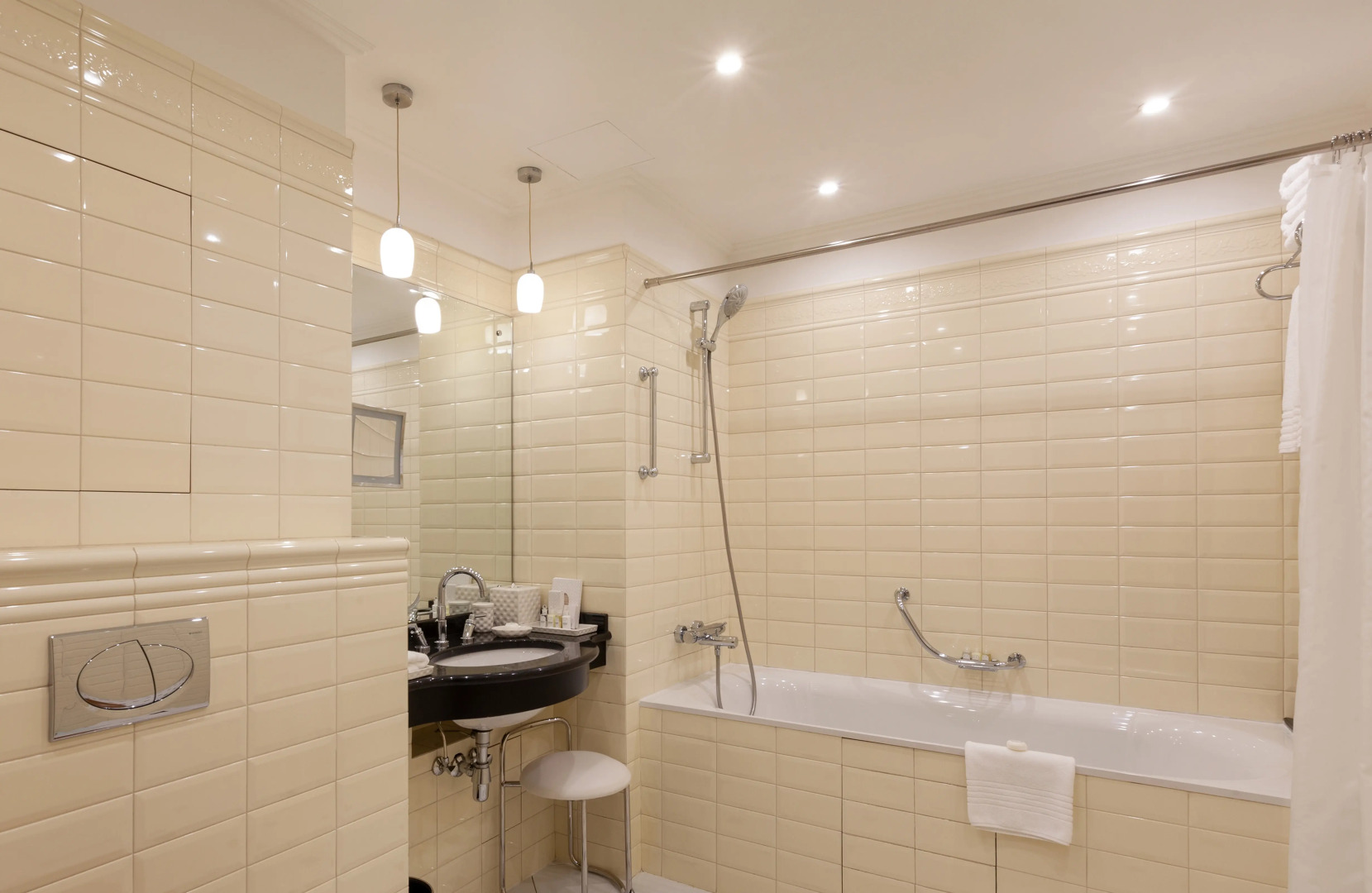 Отель Radisson Collection Hotel, Moscow