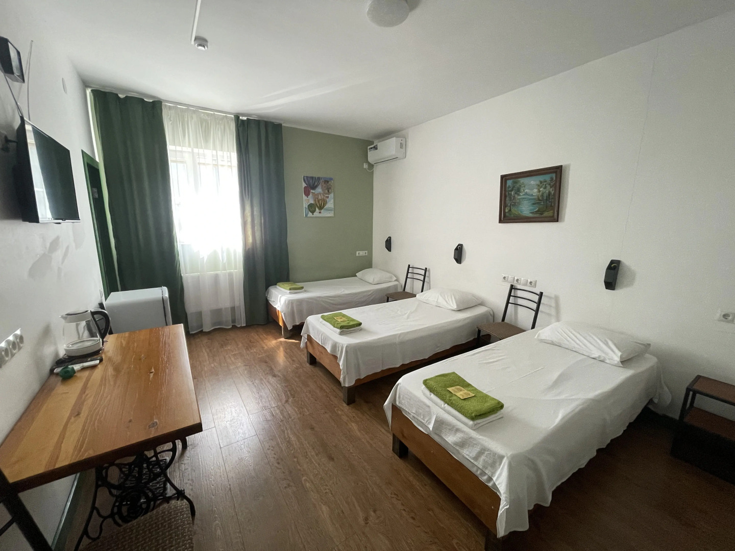 Мини-Отель Тополя