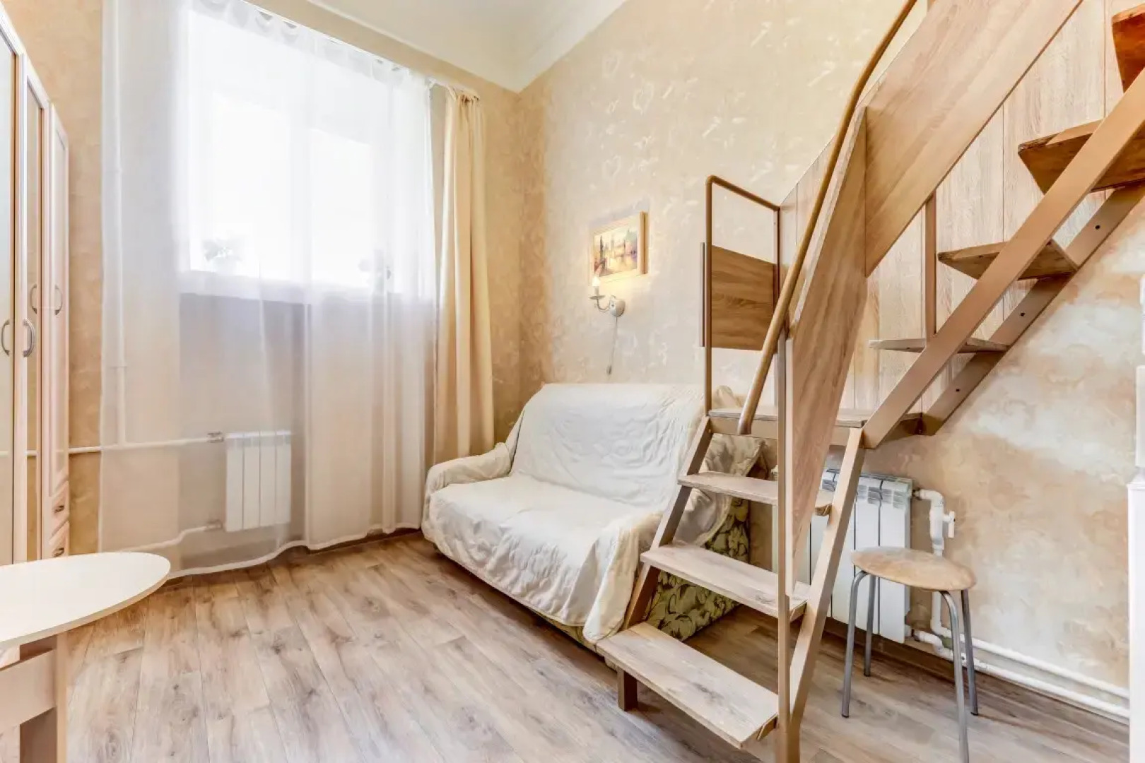 Апартаменты Классическая Студия Двухуровневая Любимый Город