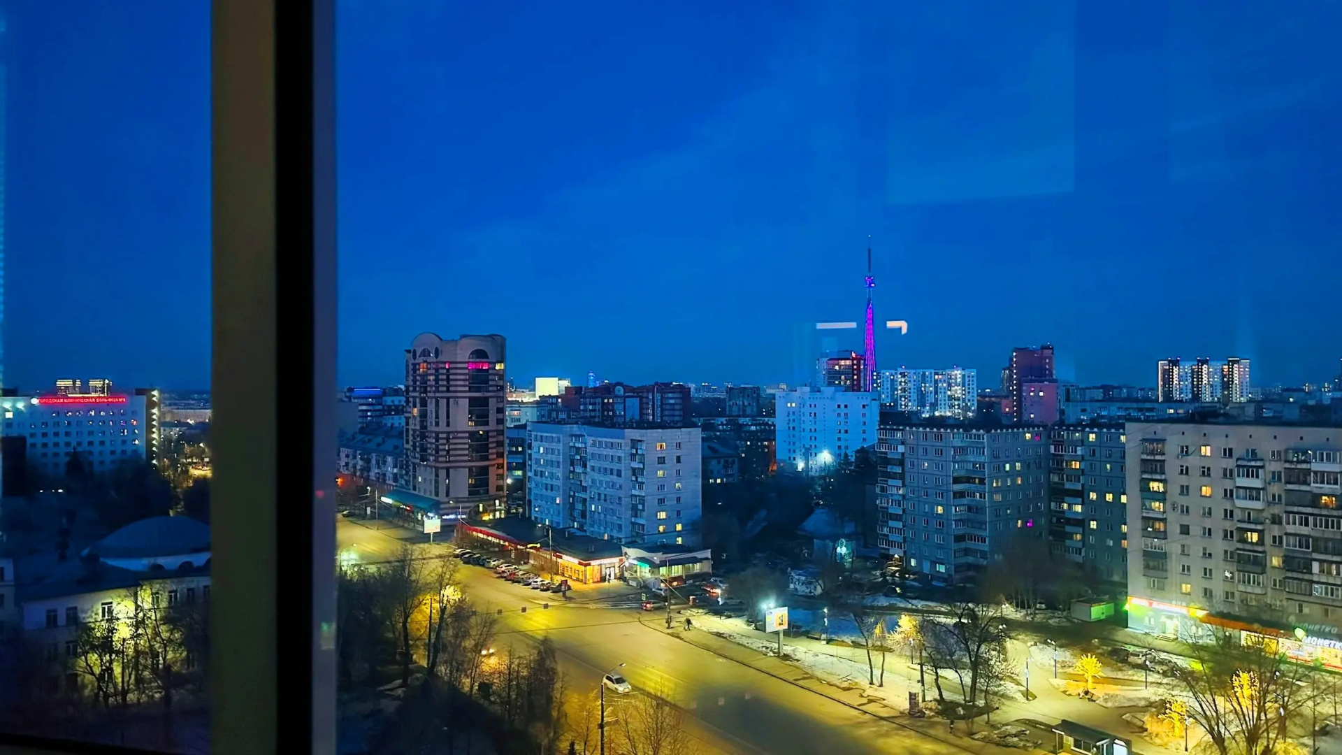 Квартира 3х комнатная с панорамой центра, 11 этаж