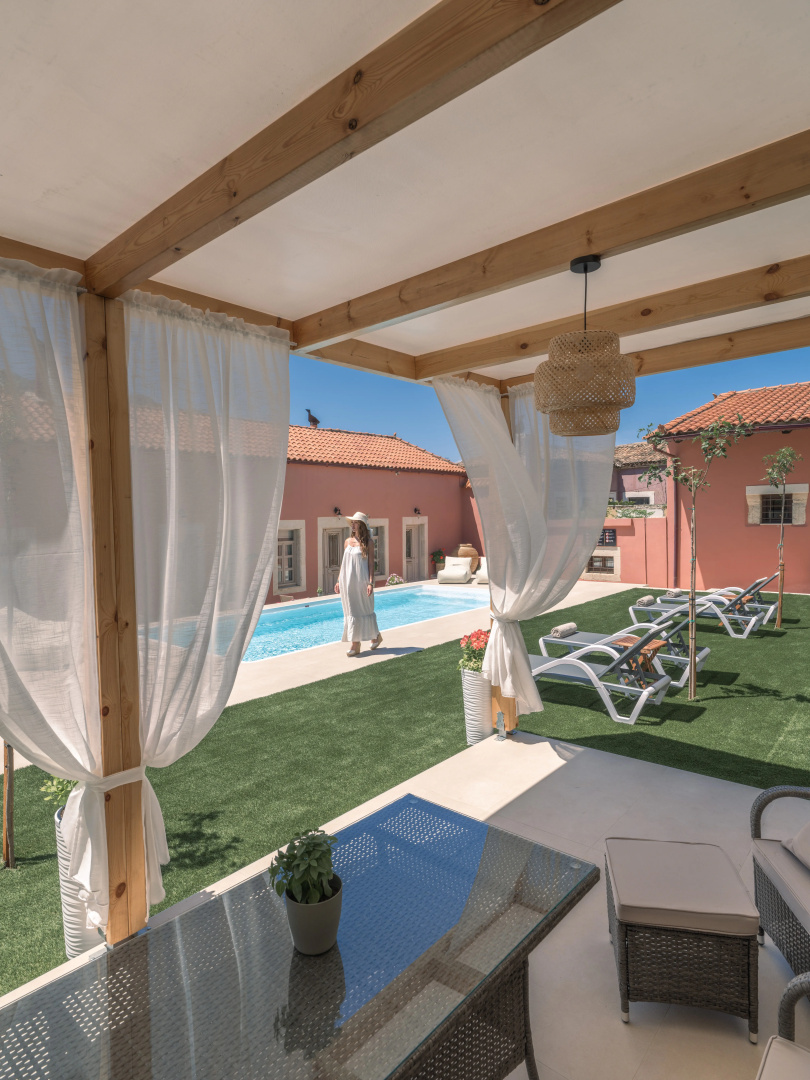 Апартаменты Arhontiko Arhanes Suites