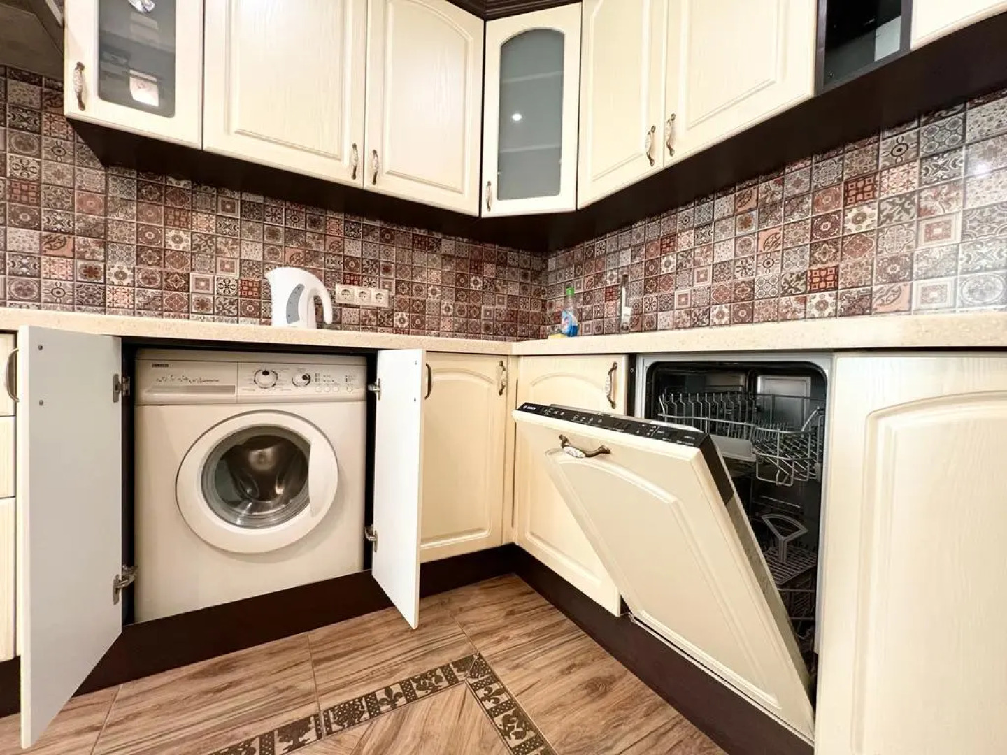 Апартаменты на 65 Лет Победы с Большой Кухней в Новом Доме