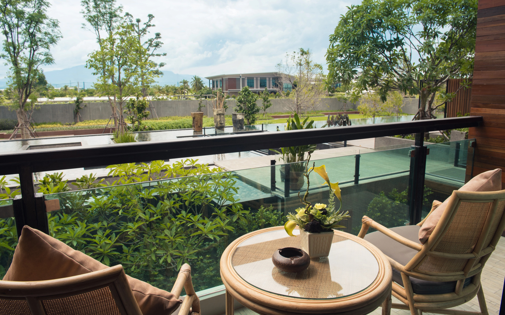Отель North Hill City Resort