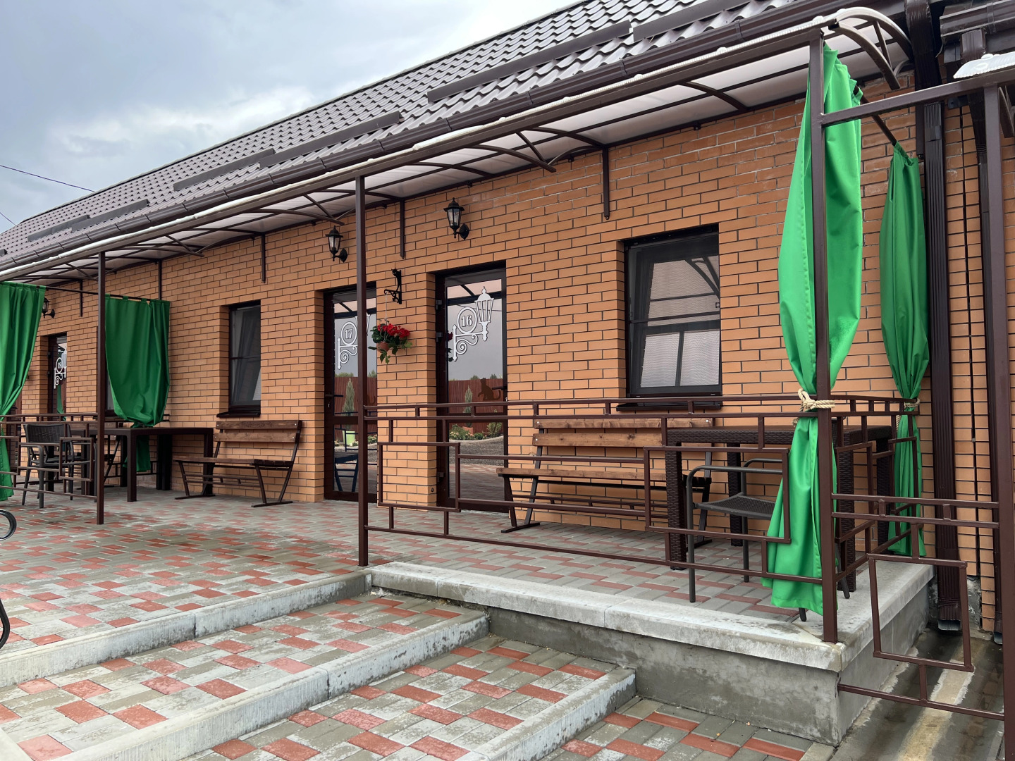 Отель Астонит