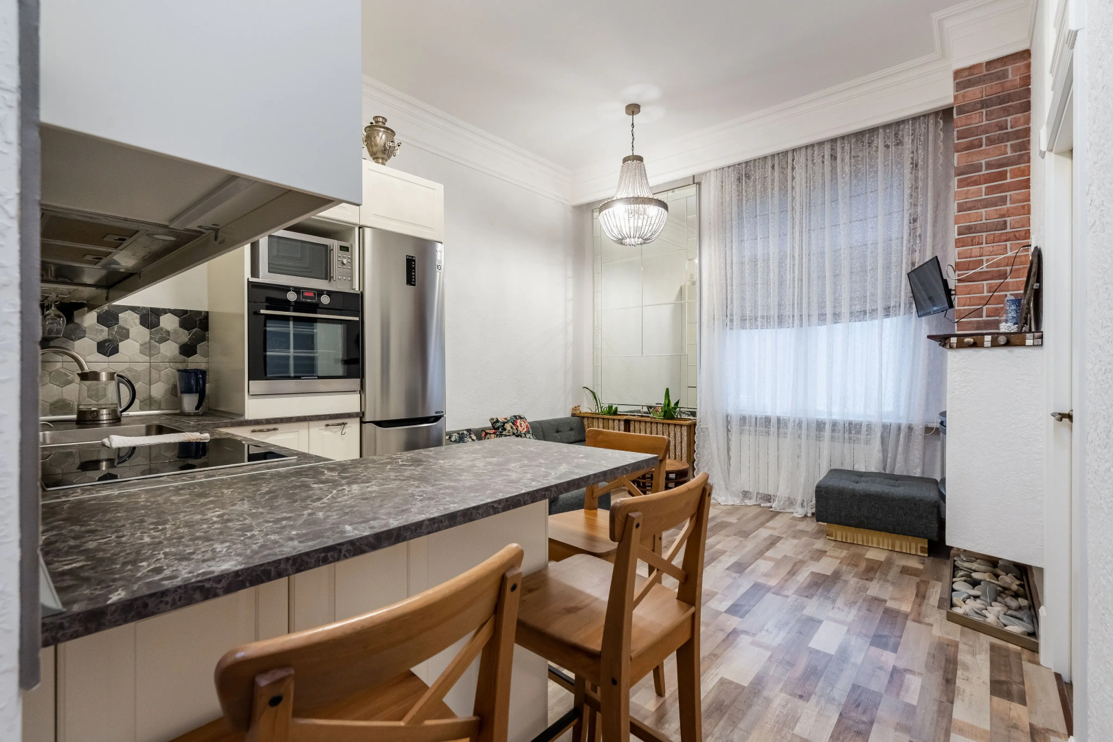 Апартаменты с сауной на Данини