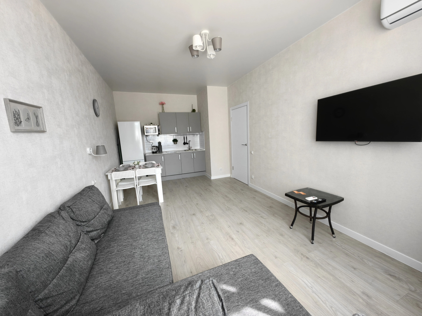 Апартаменты Holiday House 2