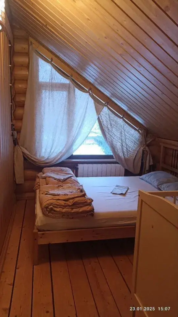 Частный дом на берегу Лемболовcкого озеpа