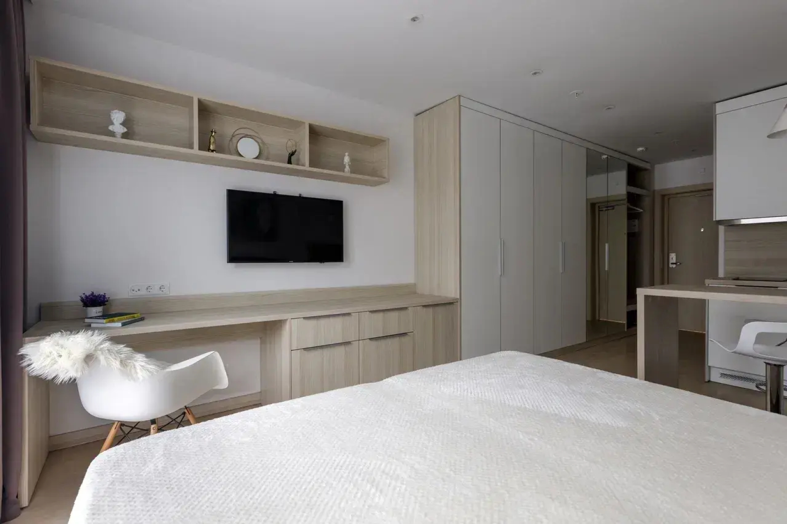 Апартаменты VivatApartSpb Шикарная студия КРЕМ Yes в историческом центре