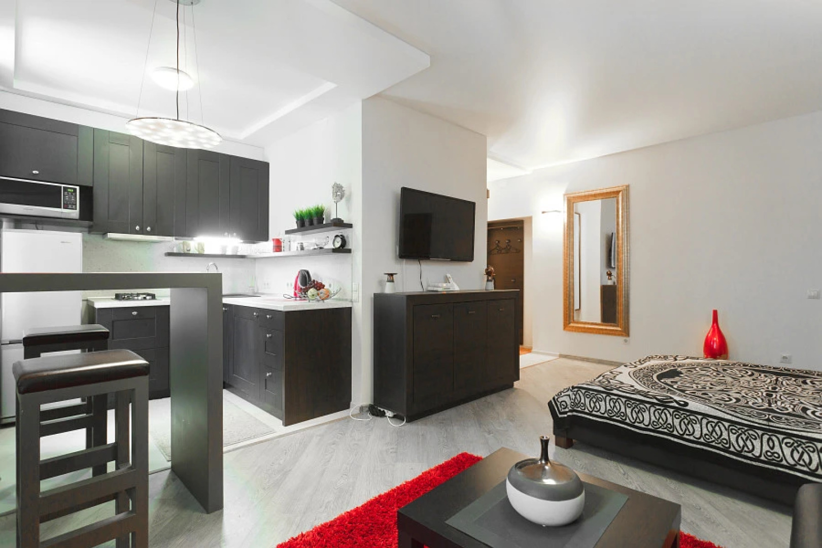 Апартаменты Мясникова 17