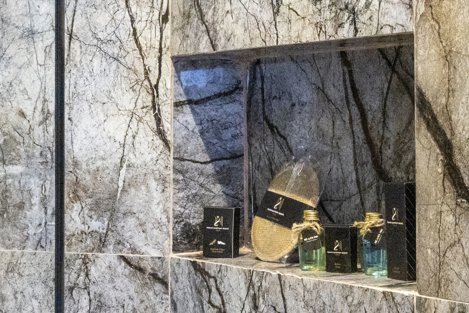 Отель Heaven Premium Airport