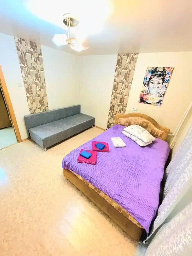 Na Zaparina 137A Apartments