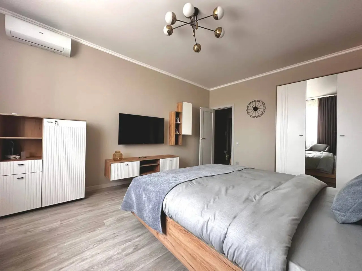 Апартаменты с видом на Рыбную деревню