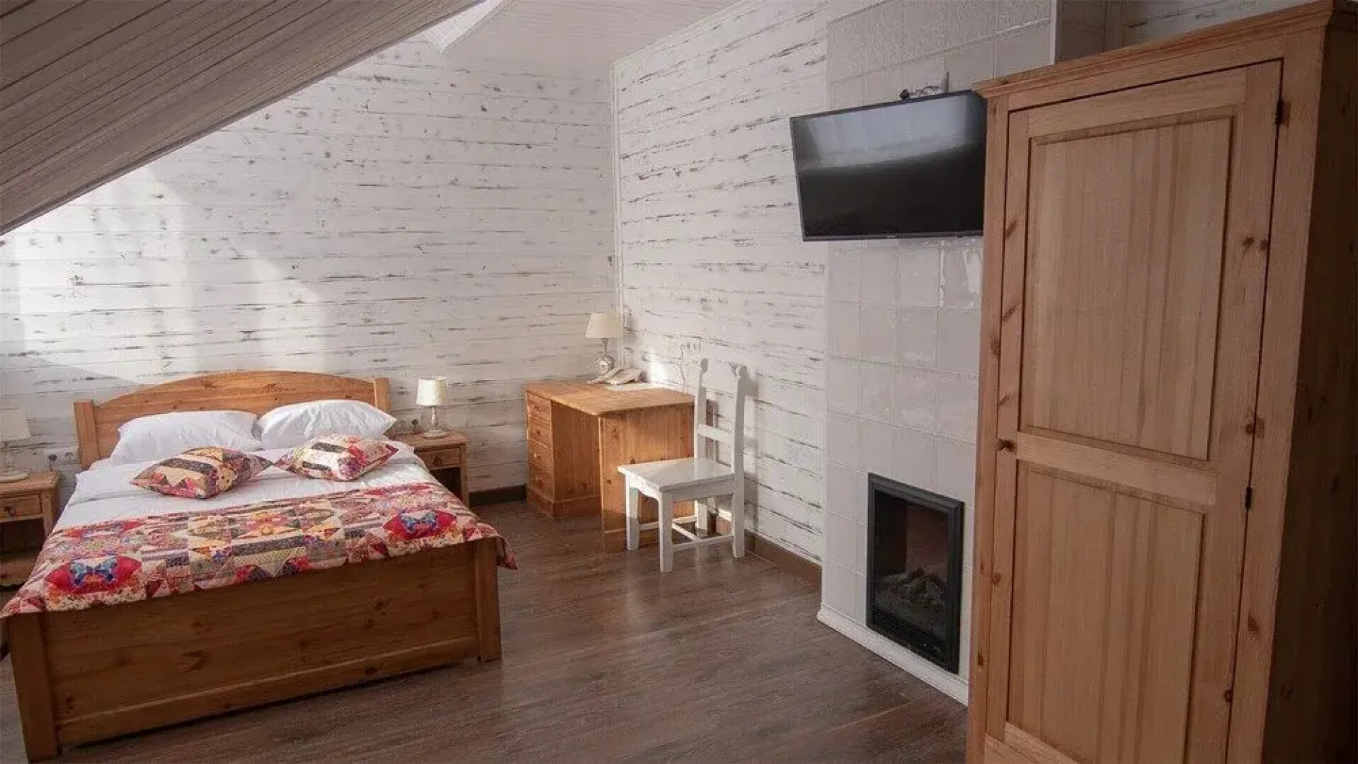 Отель Морошка