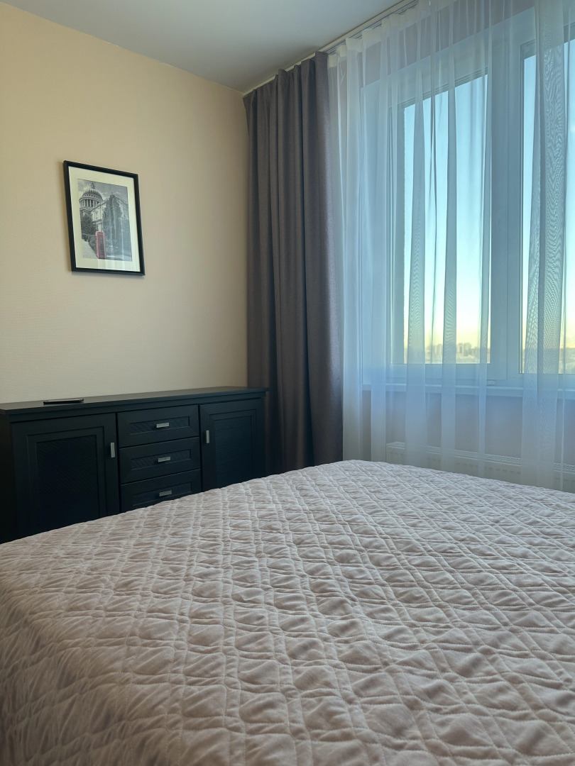 Апартаменты 817 на проспекте Витебский 99стр1/1