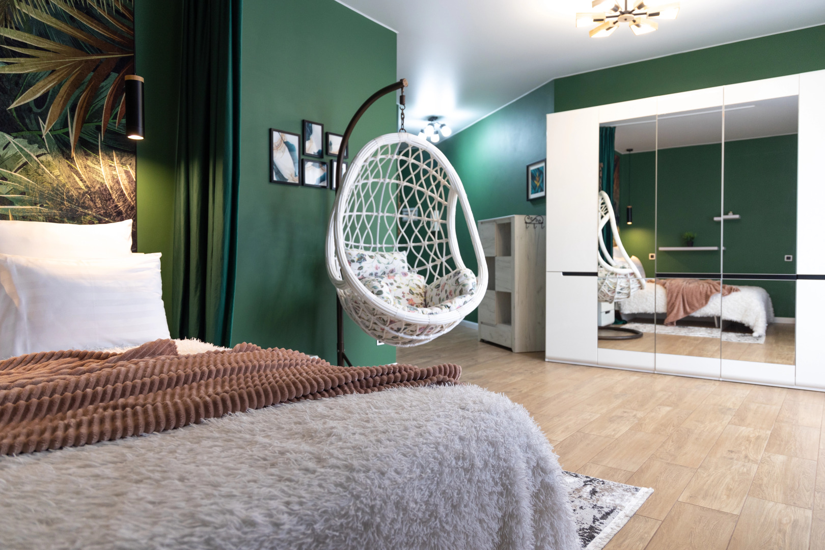 Апартаменты LovelyHome39 на Набережной у Моря