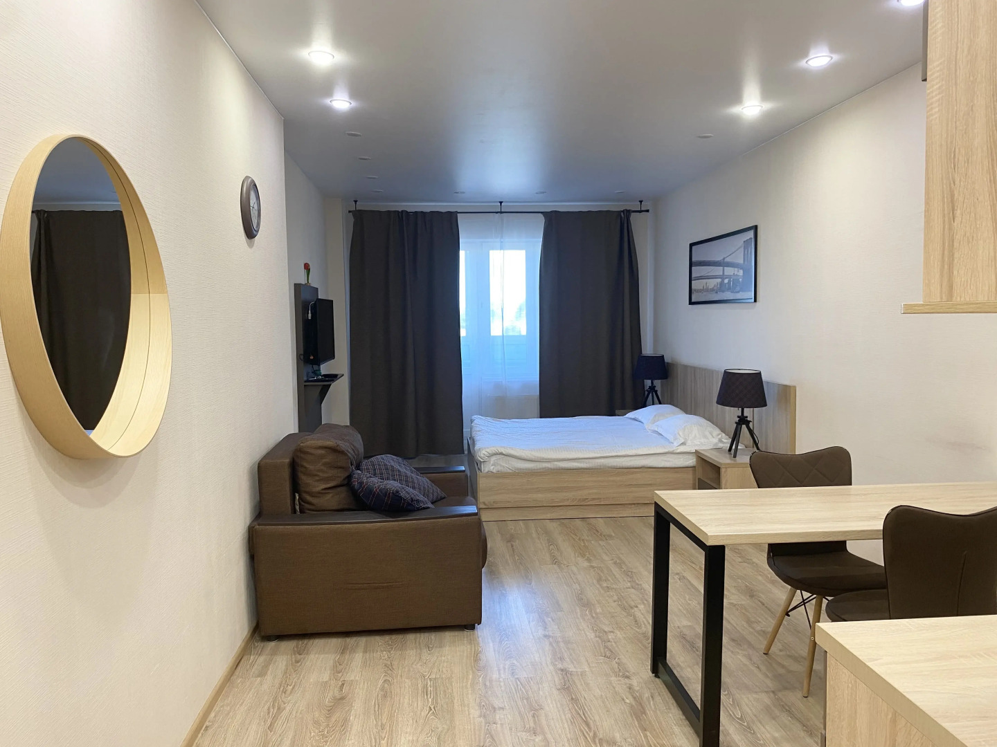 Апартаменты 247 (Воскресенская 59)