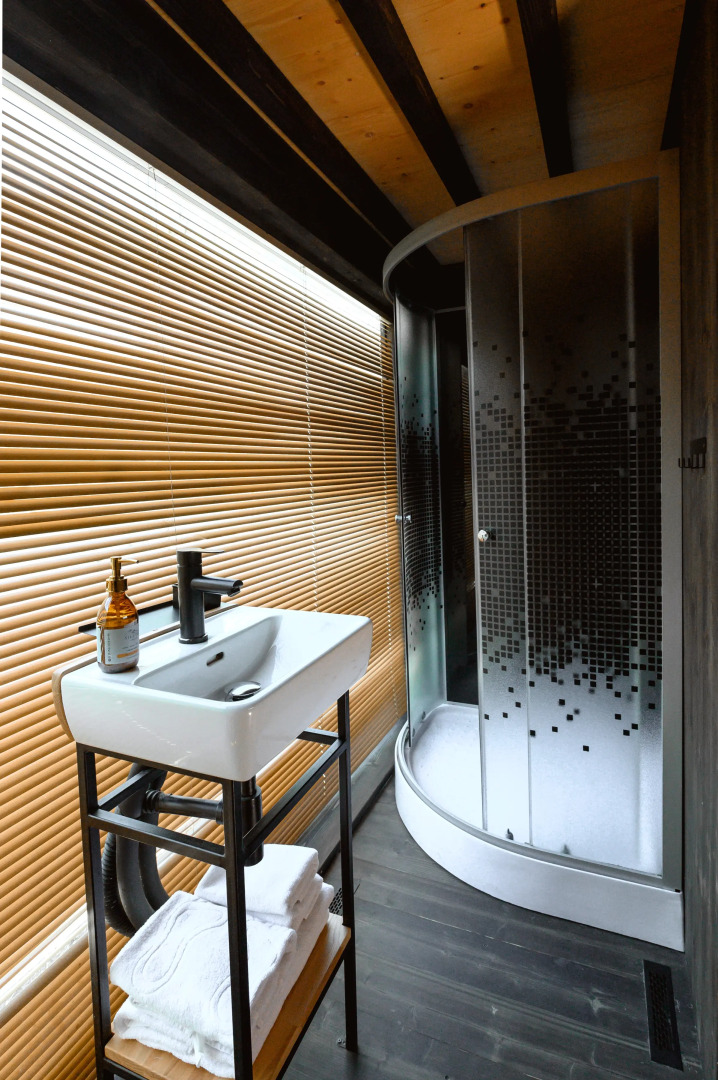 Глэмпинг Эндемик