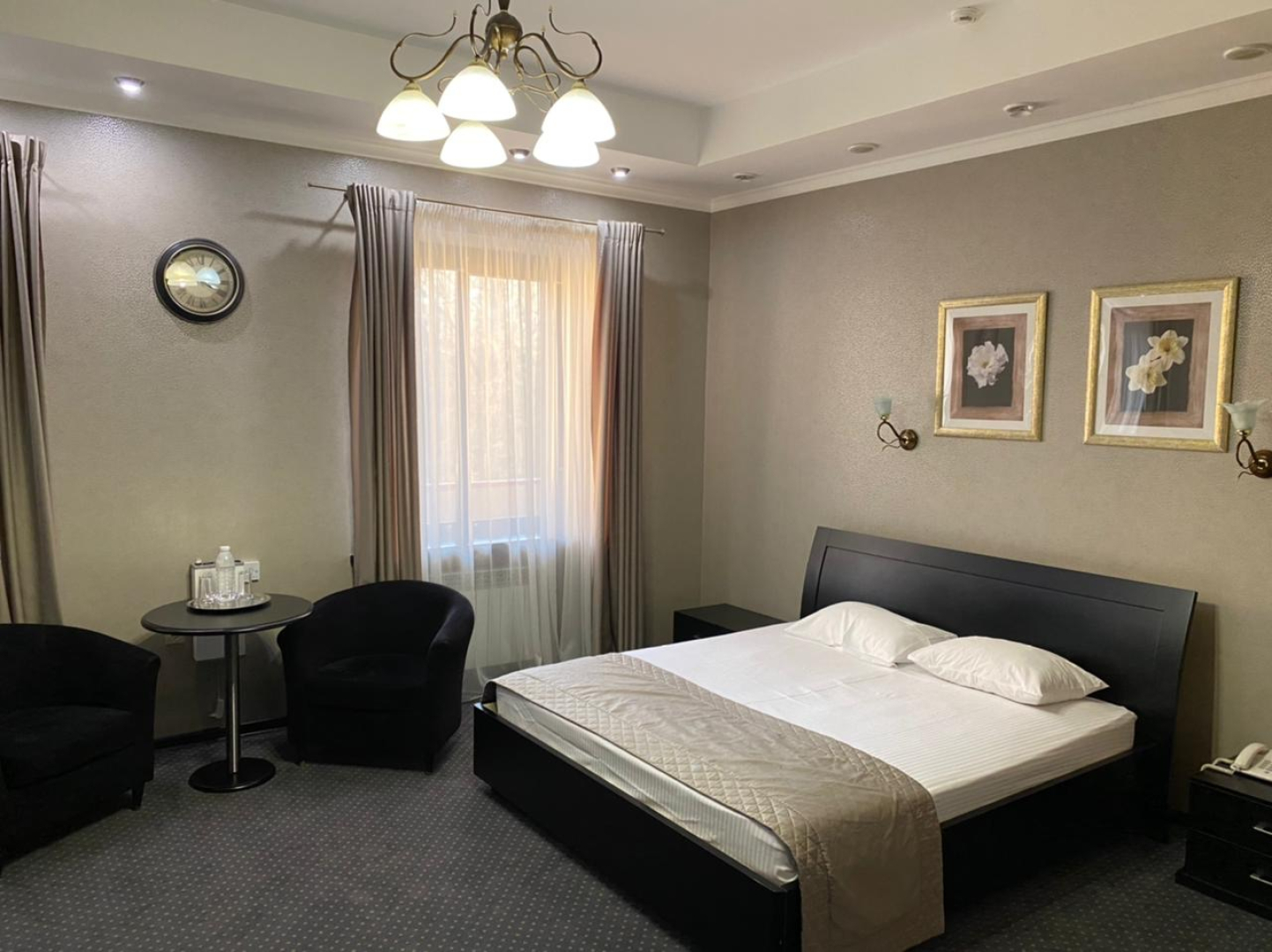 Отель Белогорье