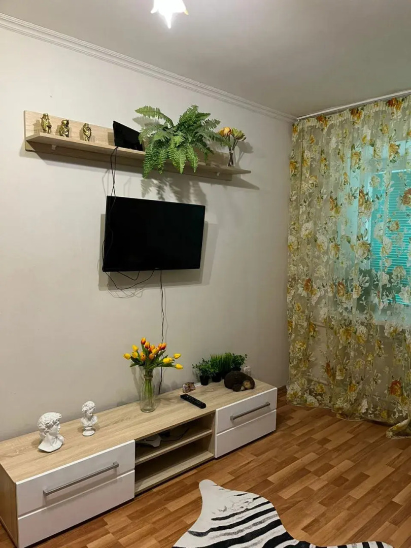 Апартаменты 2-комнатные в Центре Города на улице Ленина