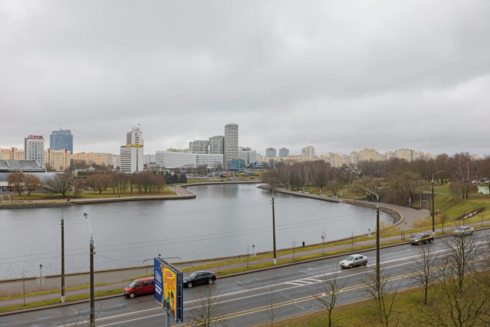 Квартира с Шикарным Видом на Реку Свислочь в Самом Центре Города