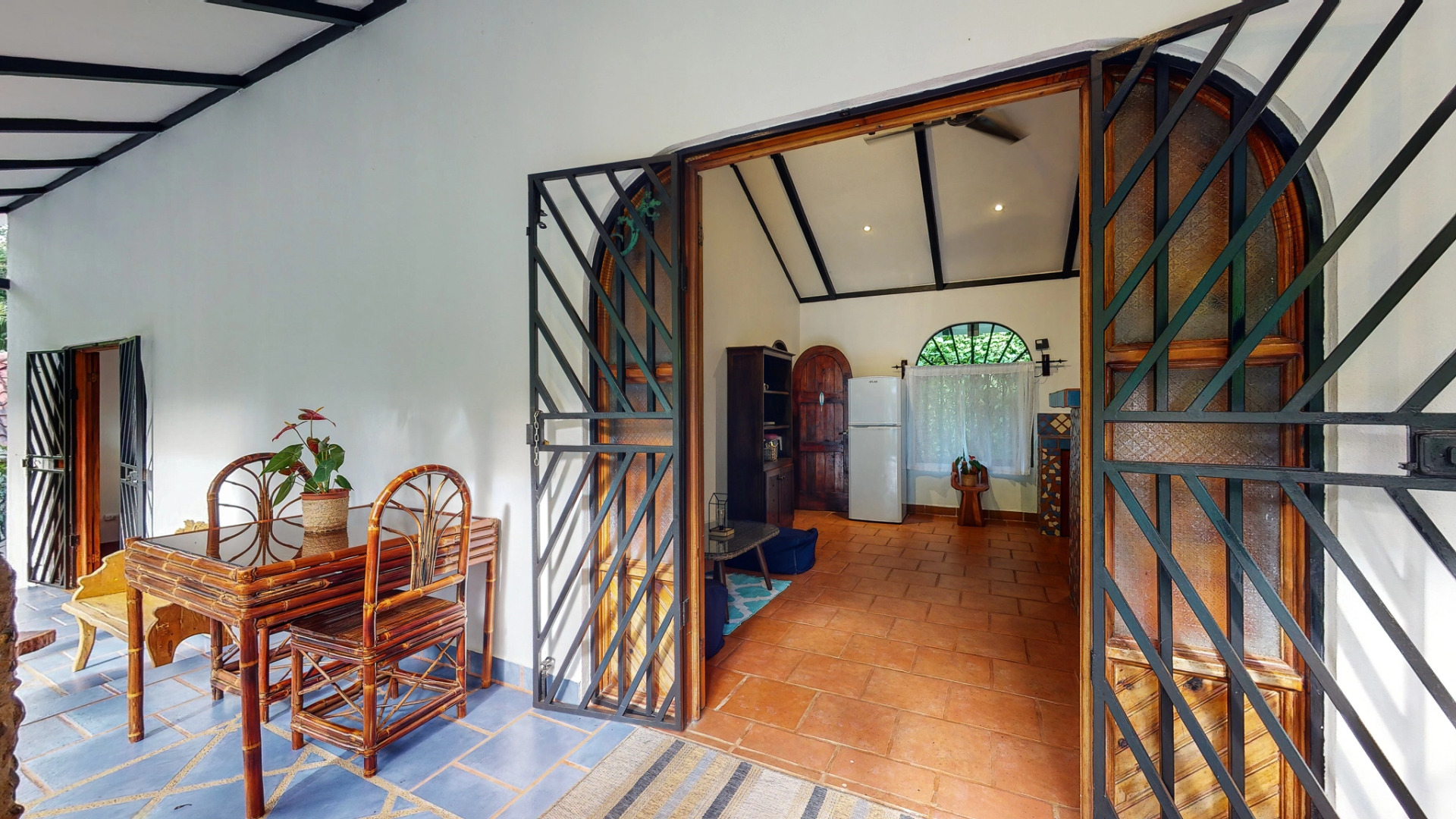 Апарт-отель The Scarlet Villas