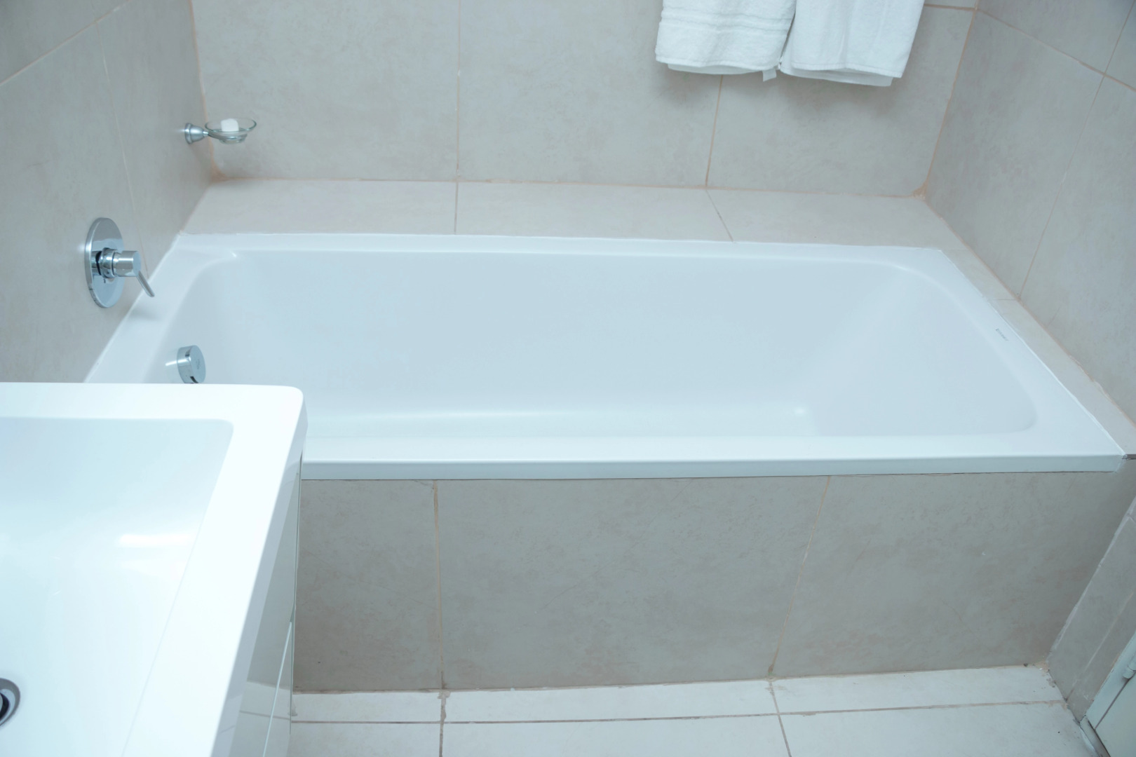 Апартаменты 90 Independence Avenue