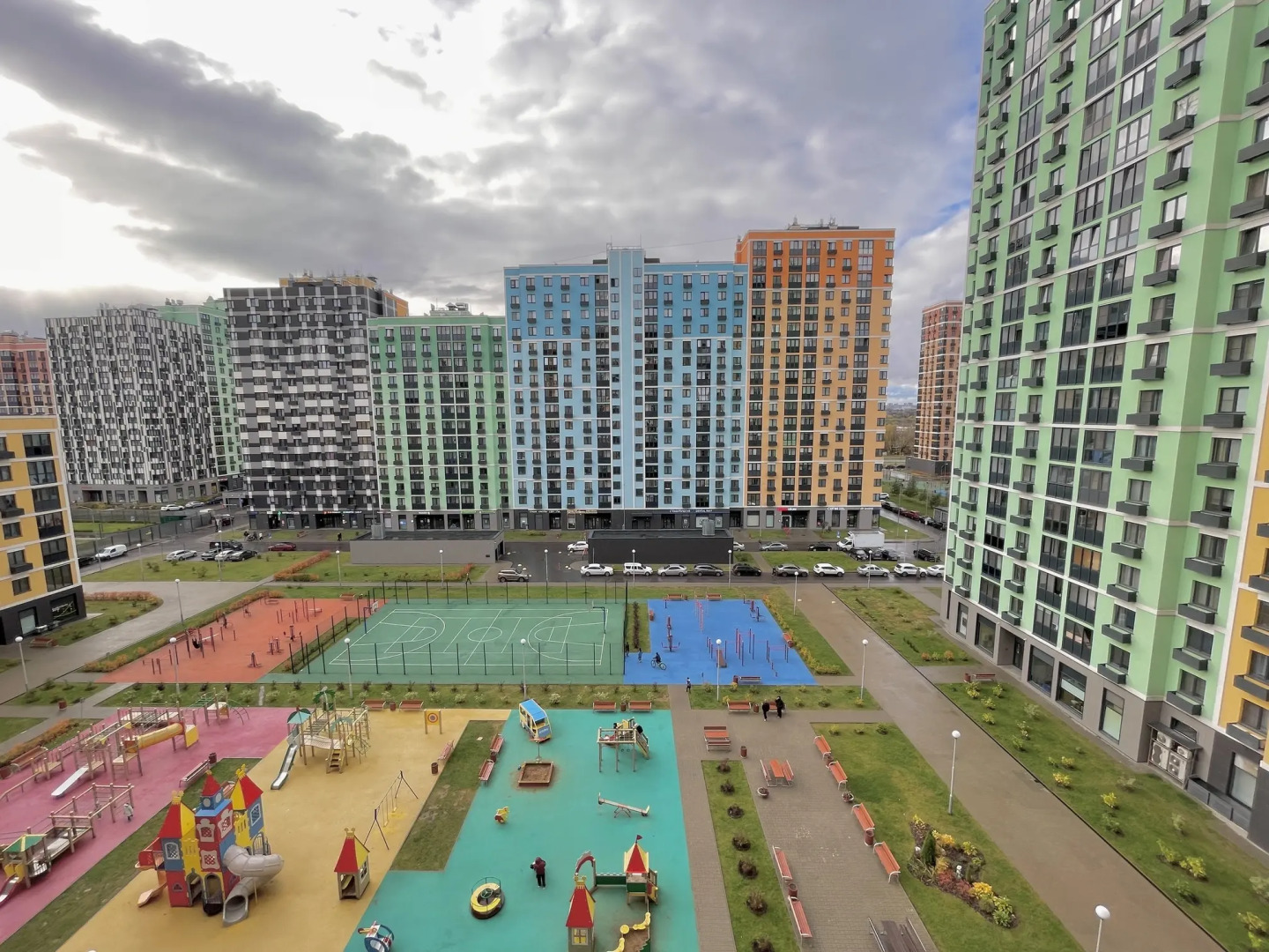 Просторная квартира Sunmarine  на метро Солнцево